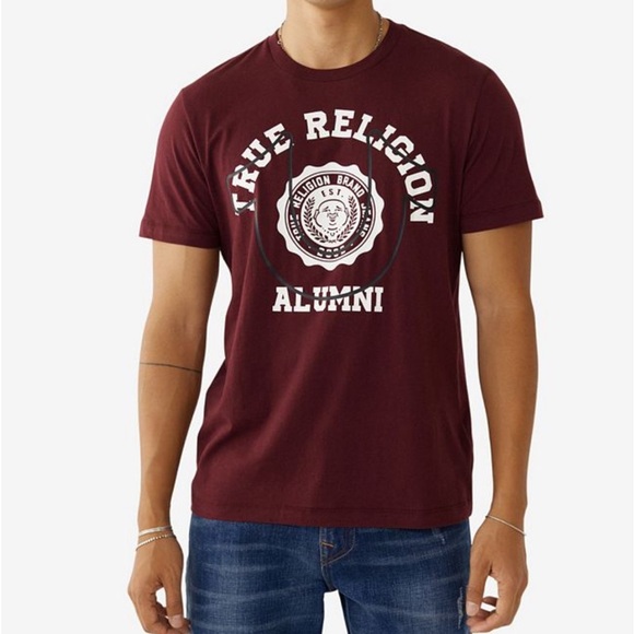 NWT - True Religion Men’s Alumni Print T Shirt - Size XXL - Picture 2 of 7